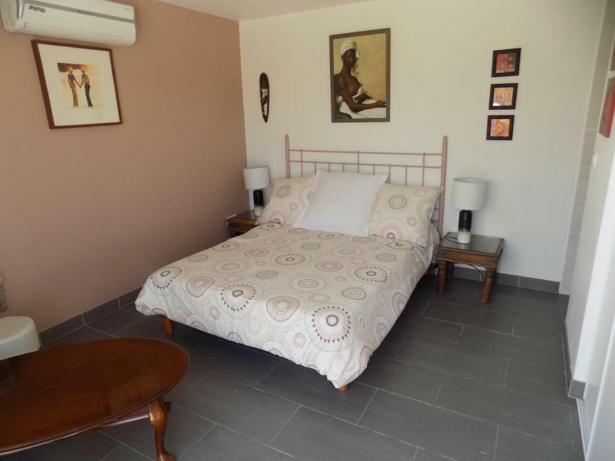 Villa Vaya Villemoustaussou Экстерьер фото
